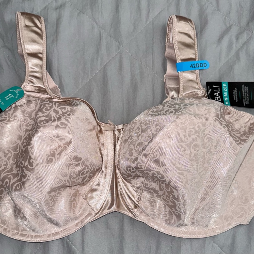 Bali Women's Satin minimizer Bra - Cream 42DDD